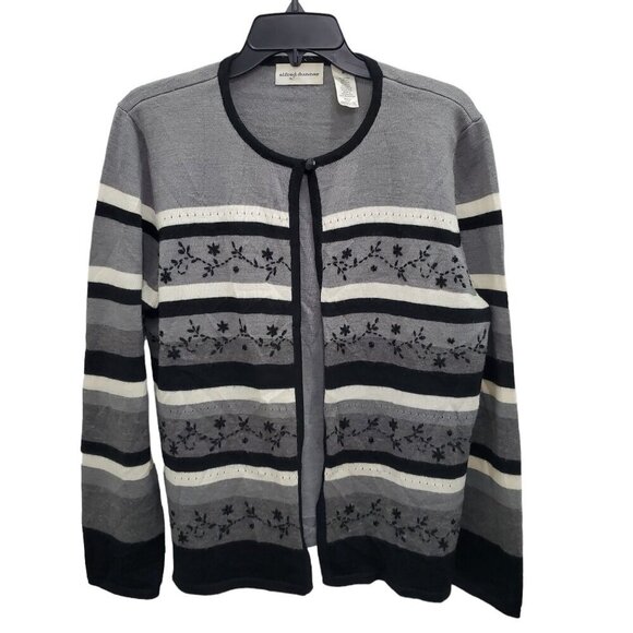 Alfred Dunner Women's Vtg Gray Black Wool Blend Faux‎ Layer Knit Grandma Top M - Picture 1 of 7